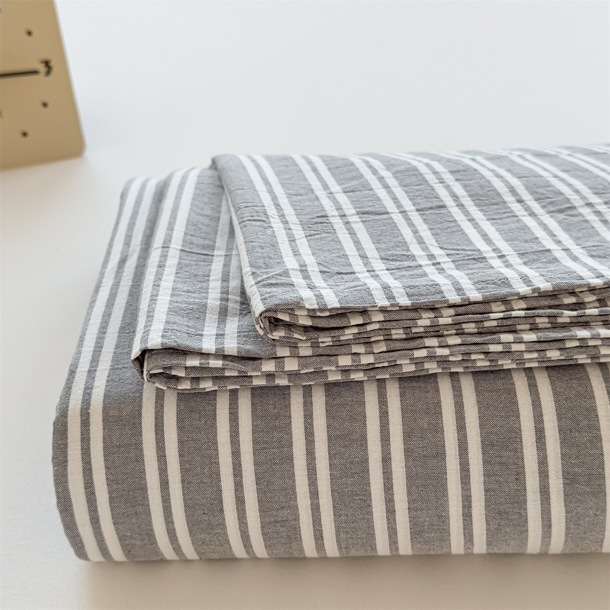 91家纺网 家纺一手货源 找家纺 菡宝 2025新款全棉纯棉色织水洗棉单床单 牧野绅士灰