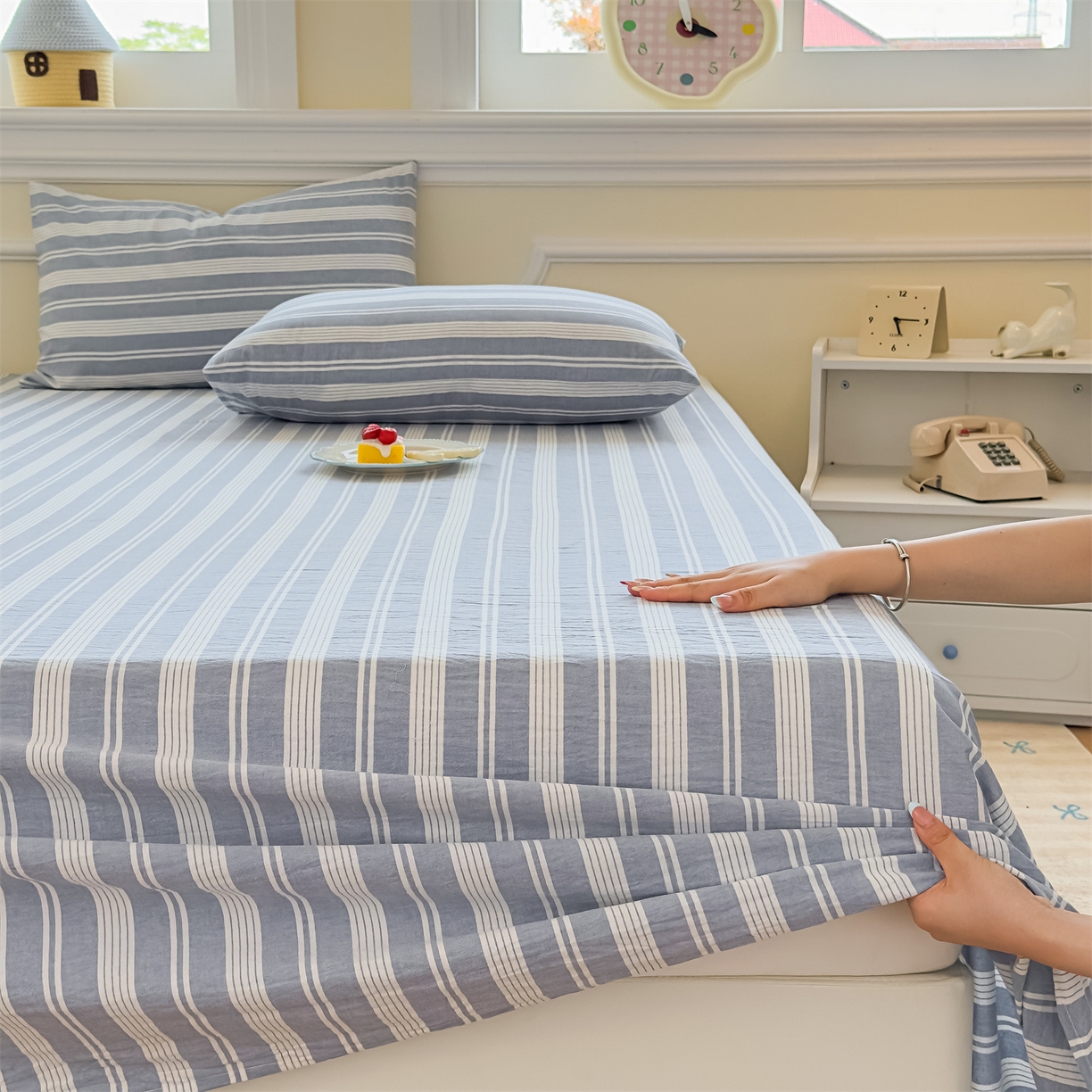 91家纺网 家纺一手货源 找家纺 菡宝 2025新款全棉纯棉色织水洗棉单床单 海盐蓝条