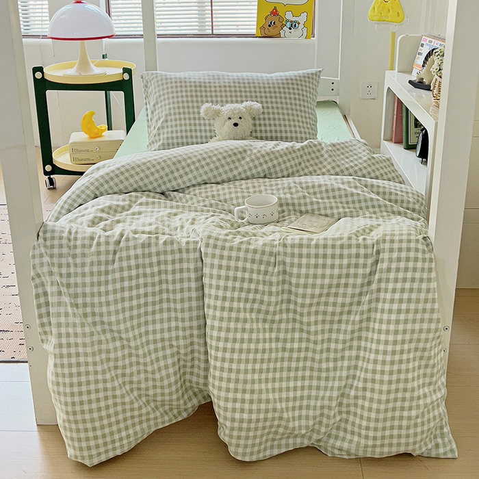 91家纺网 家纺一手货源 找家纺 曼陀罗2025新款超柔云朵棉学生宿舍上下铺三件套 小格浅绿