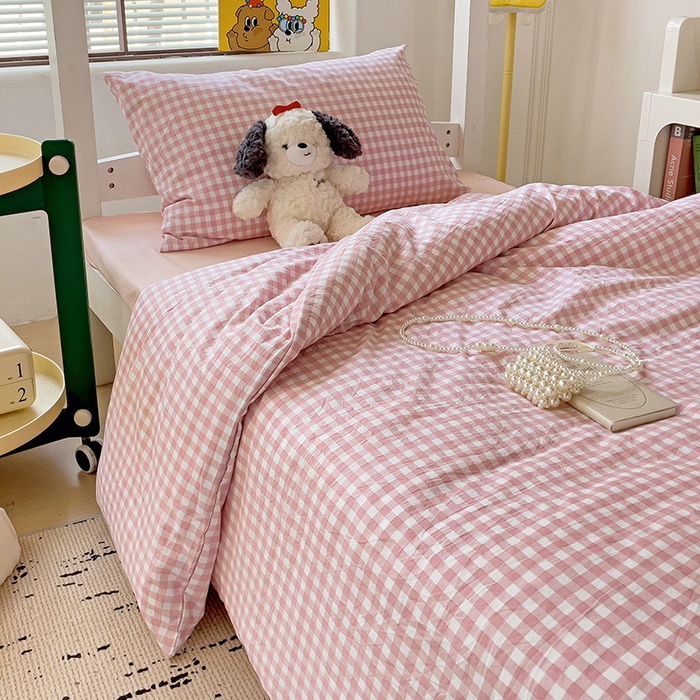 91家纺网 家纺一手货源 找家纺 曼陀罗2025新款超柔云朵棉学生宿舍上下铺三件套 小格浅粉