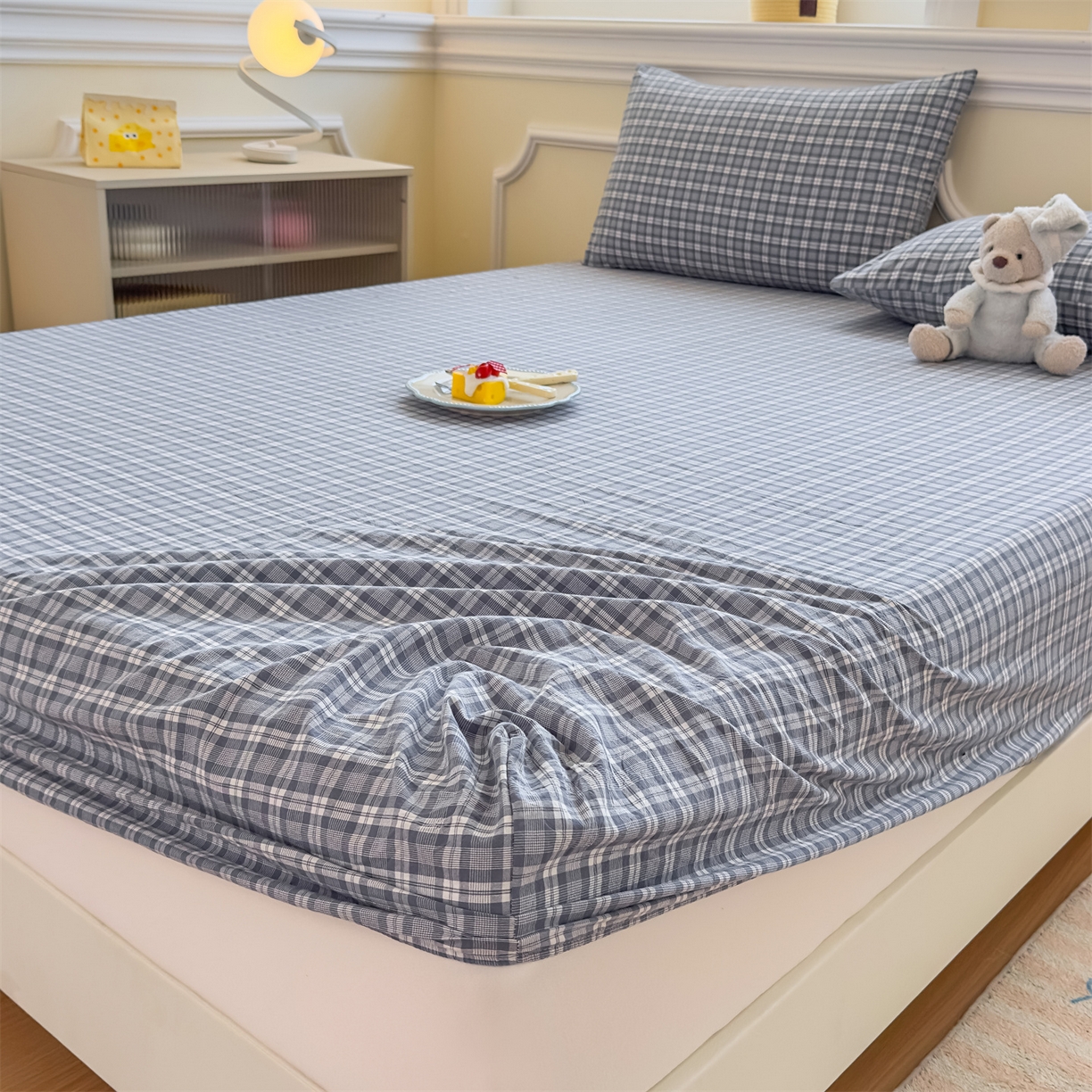 91家纺网 家纺一手货源 找家纺 菡宝 2025新款全棉纯棉色织水洗棉单单床笠 蓝格调