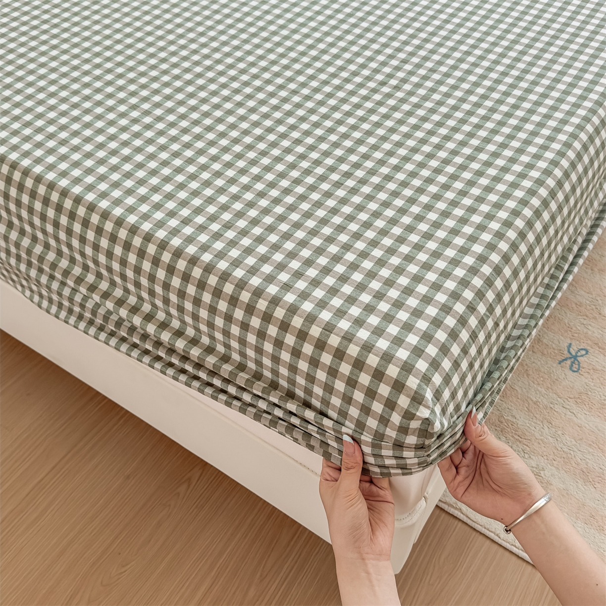 91家纺网 家纺一手货源 找家纺 菡宝 2025新款全棉纯棉色织水洗棉单单床笠 绿小格