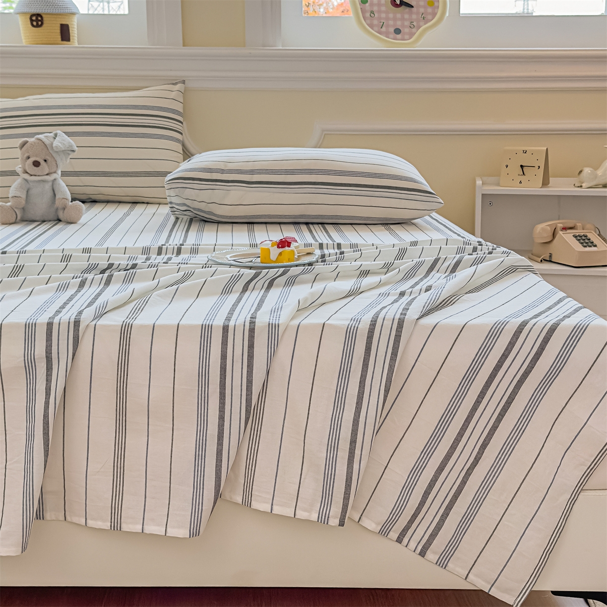 91家纺网 家纺一手货源 找家纺 菡宝 2025新款全棉纯棉色织水洗棉单床单 漫幽灰蓝条