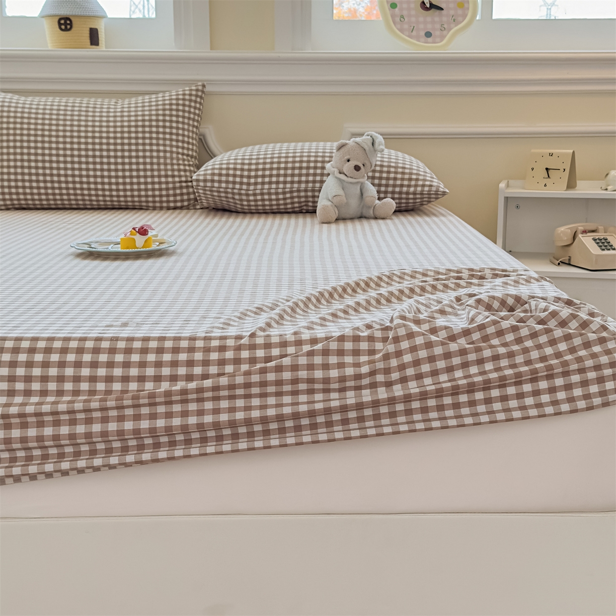 91家纺网 家纺一手货源 找家纺 菡宝 2025新款全棉纯棉色织水洗棉单单床笠 棕小格