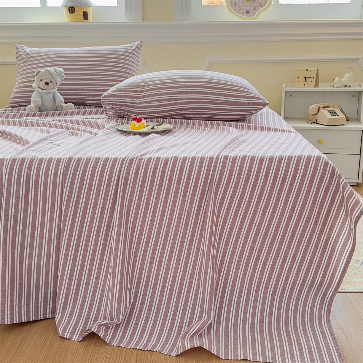 91家纺网 家纺一手货源 找家纺 菡宝 2025新款全棉纯棉色织水洗棉单床单 牧野魅影紫