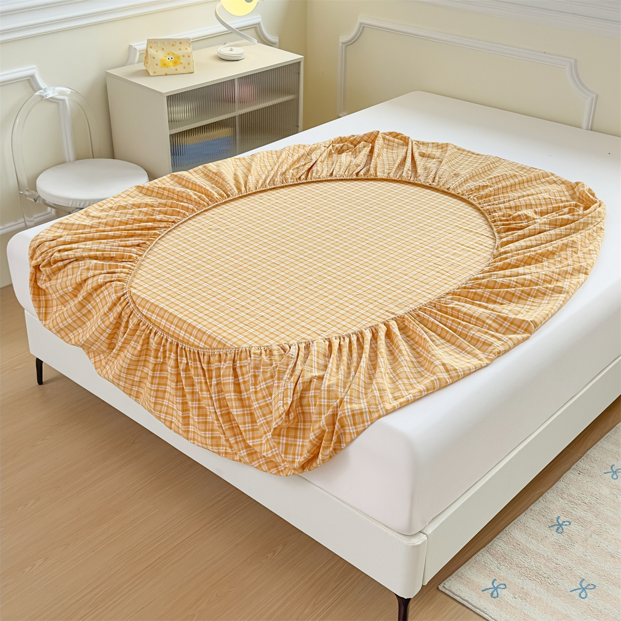 91家纺网 家纺一手货源 找家纺 菡宝 2025新款全棉纯棉色织水洗棉单单床笠 黄格调