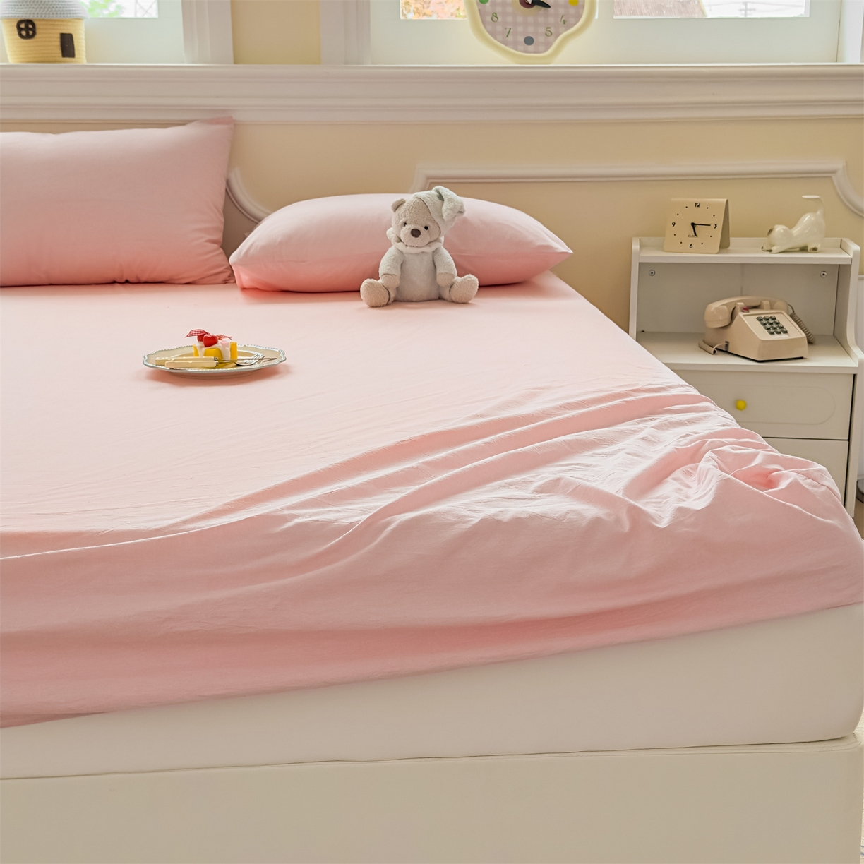 91家纺网 家纺一手货源 找家纺 菡宝 2025新款全棉纯棉色织水洗棉单单床笠 粉色青年