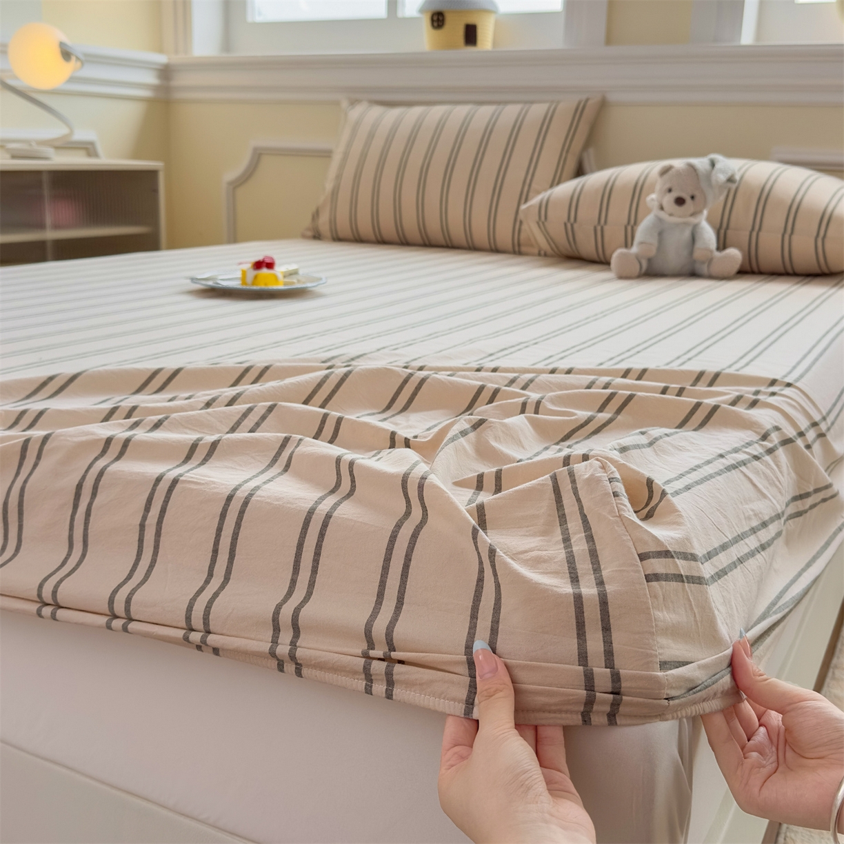 91家纺网 家纺一手货源 找家纺 菡宝 2025新款全棉纯棉色织水洗棉单单床笠 中古绿条