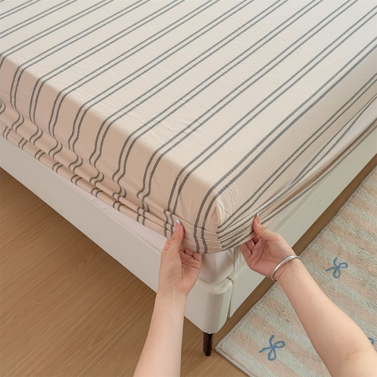 91家纺网 家纺一手货源 找家纺 菡宝 2025新款全棉纯棉色织水洗棉单单床笠 中古绿条