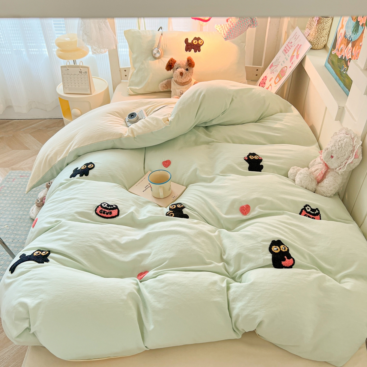 91家纺网 家纺一手货源 找家纺 韩巢家纺 2025新款学生宿舍寝室上下铺水洗棉毛巾绣被套床单三四件套-幸运猫 幸运猫浅绿黄