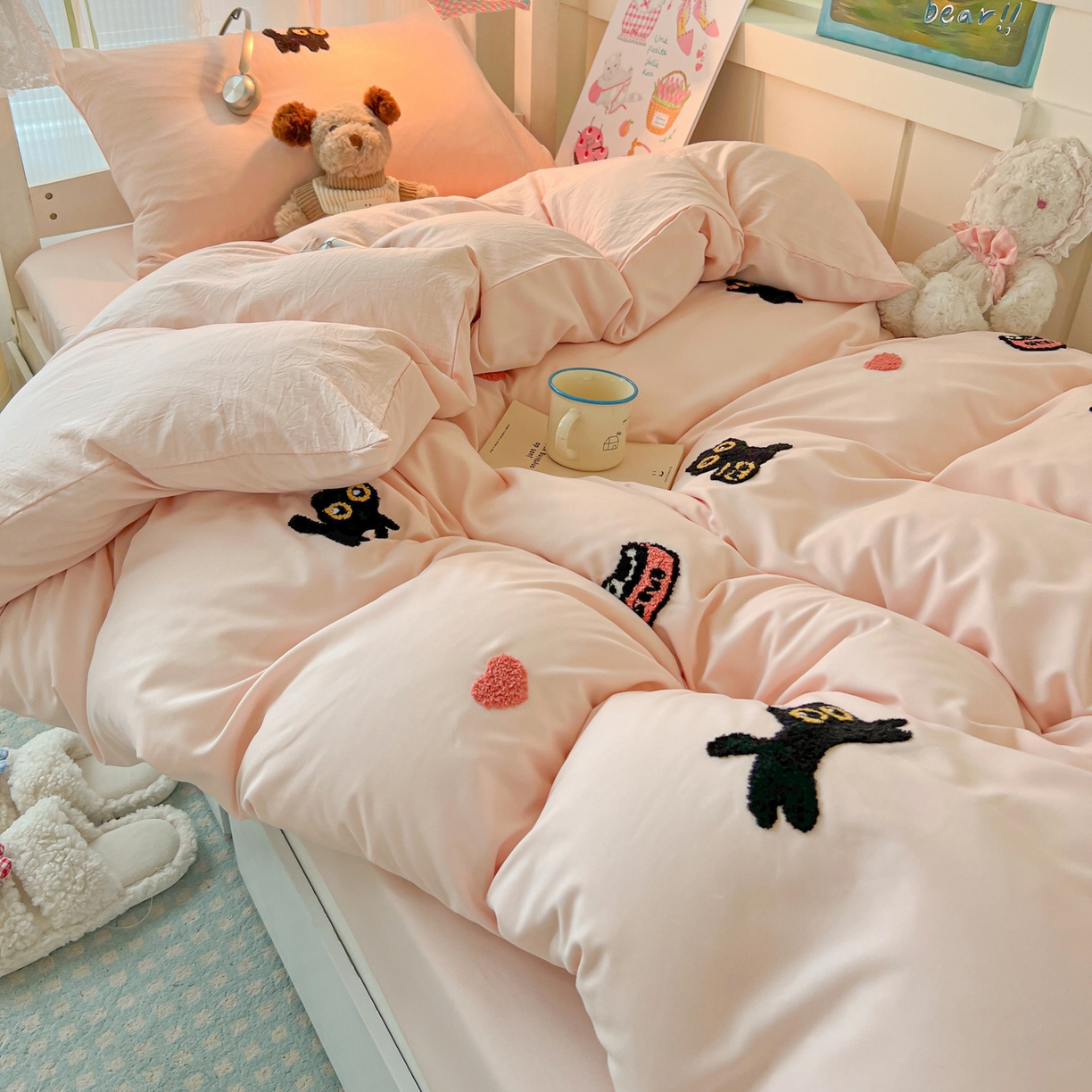 91家纺网 家纺一手货源 找家纺 （总）韩巢家纺 2025新款学生宿舍寝室上下铺水洗棉毛巾绣被套床单三四件套-幸运猫