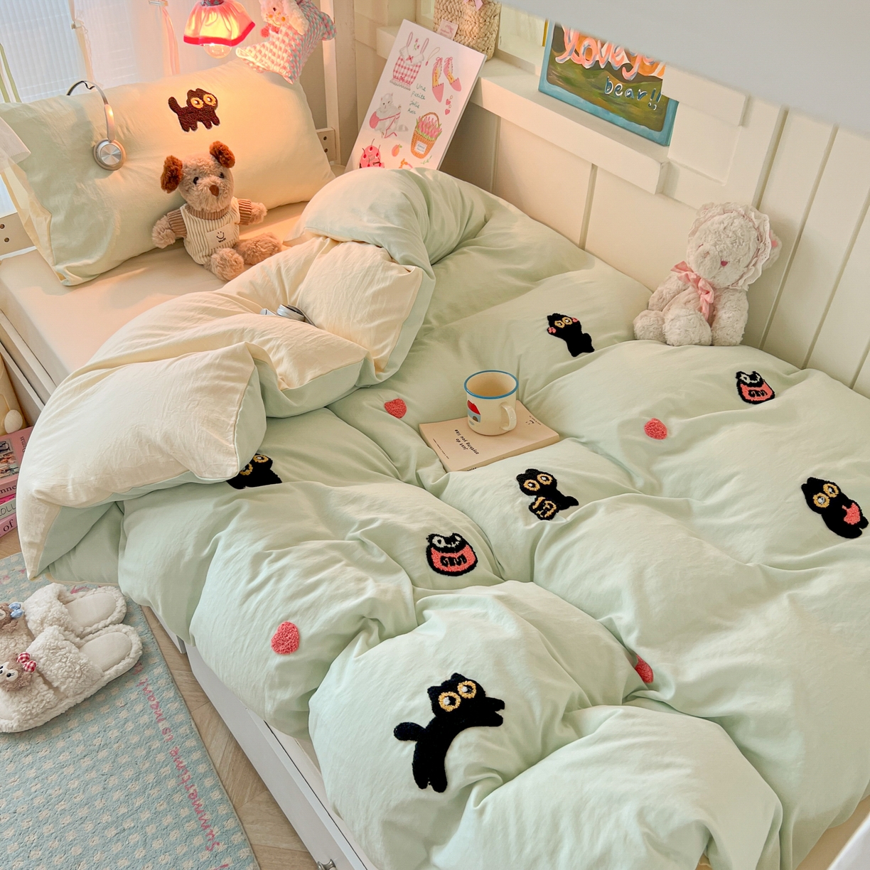 91家纺网 家纺一手货源 找家纺 韩巢家纺 2025新款学生宿舍寝室上下铺水洗棉毛巾绣被套床单三四件套-幸运猫 幸运猫浅绿黄