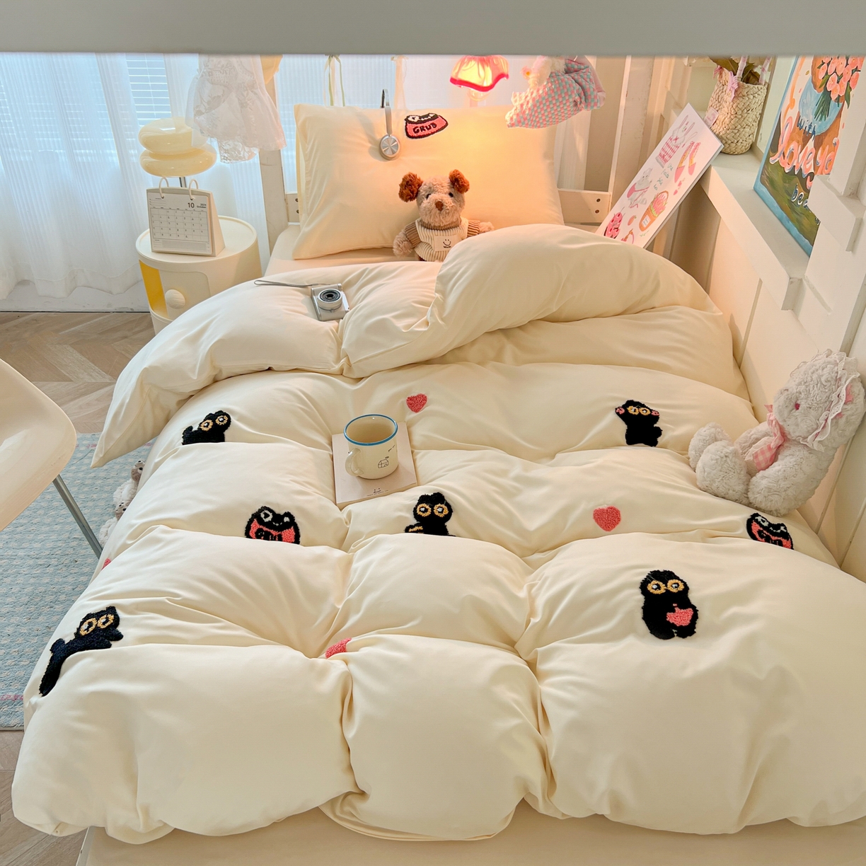 91家纺网 家纺一手货源 找家纺 韩巢家纺 2025新款学生宿舍寝室上下铺水洗棉毛巾绣被套床单三四件套-幸运猫 幸运猫奶黄