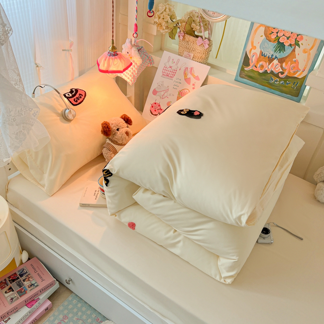 91家纺网 家纺一手货源 找家纺 韩巢家纺 2025新款学生宿舍寝室上下铺水洗棉毛巾绣被套床单三四件套-幸运猫 幸运猫奶黄