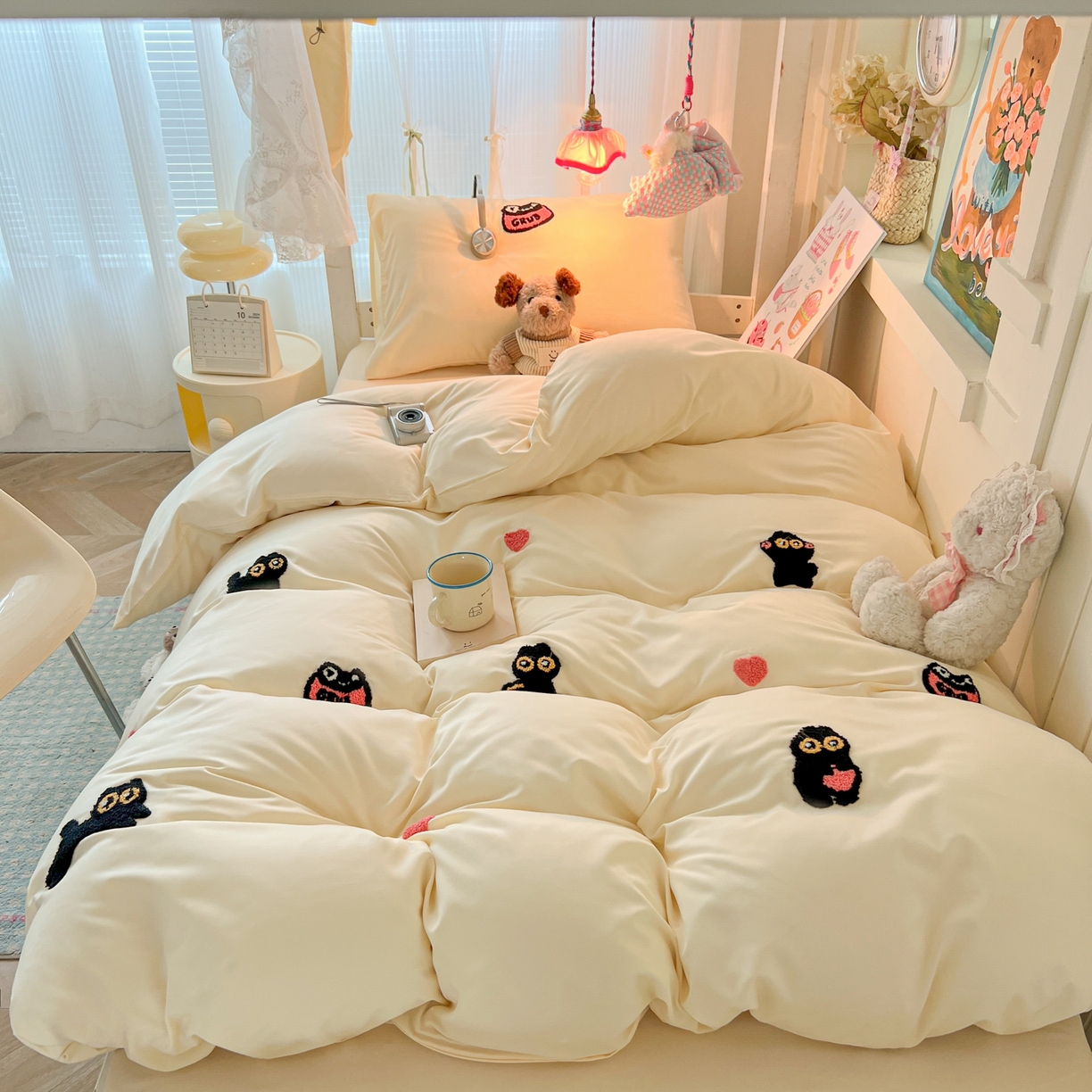 91家纺网 家纺一手货源 找家纺 韩巢家纺 2025新款学生宿舍寝室上下铺水洗棉毛巾绣被套床单三四件套-幸运猫 幸运猫奶黄