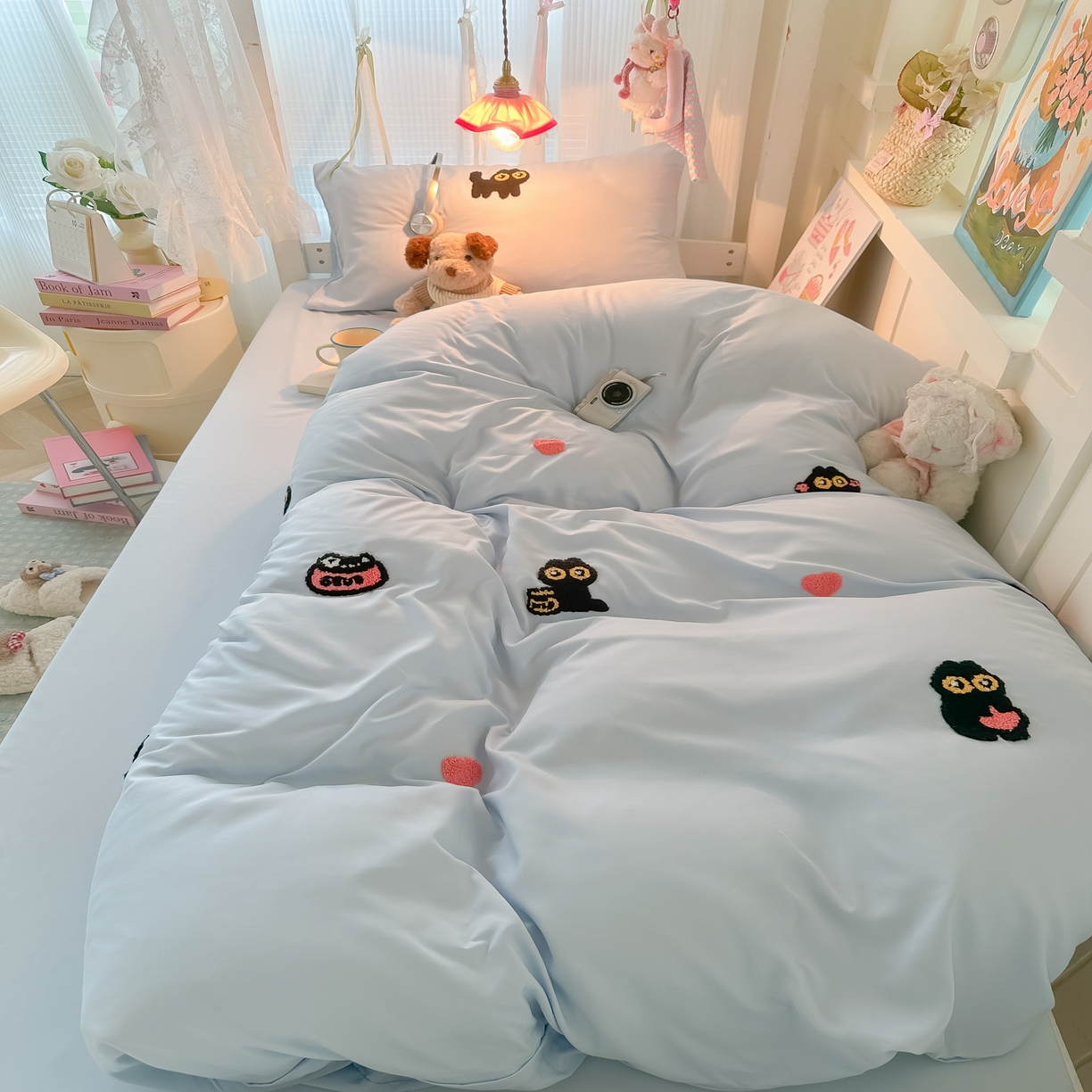 91家纺网 家纺一手货源 找家纺 韩巢家纺 2025新款学生宿舍寝室上下铺水洗棉毛巾绣被套床单三四件套-幸运猫 幸运猫浅蓝