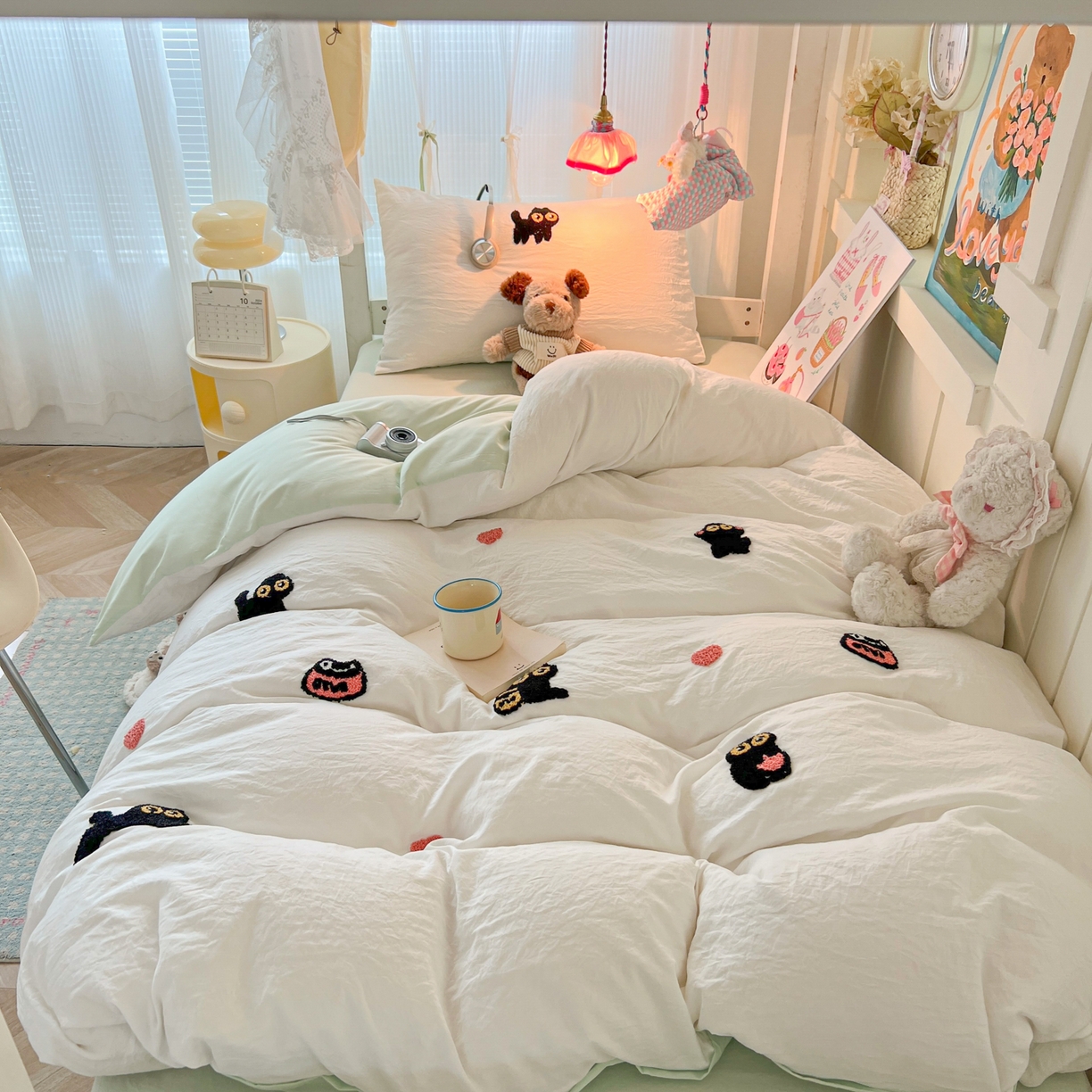 91家纺网 家纺一手货源 找家纺 韩巢家纺 2025新款学生宿舍寝室上下铺水洗棉毛巾绣被套床单三四件套-幸运猫 幸运猫白绿