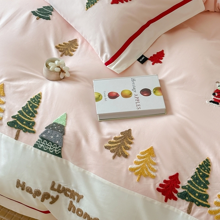 91家纺网 家纺一手货源 找家纺 （总）佳汐蓝家纺 2025秋冬新款森系北欧风毛巾绣四件套—森林秘境