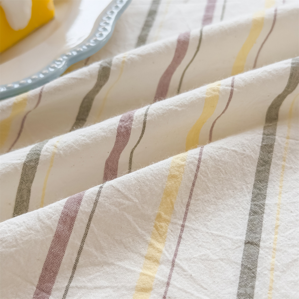 91家纺网 家纺一手货源 找家纺 菡宝 2025新款全棉纯棉色织水洗棉单品系列单枕套枕套单品 且乐紫青年