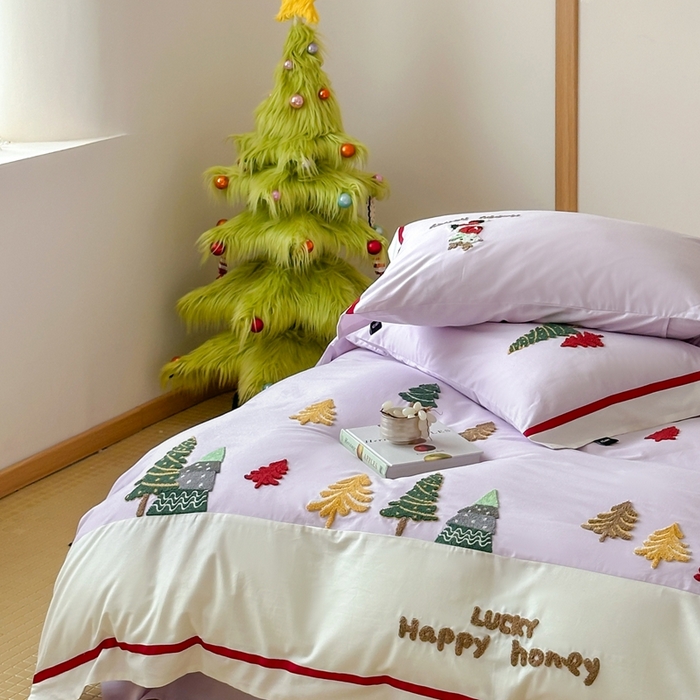 91家纺网 家纺一手货源 找家纺 佳汐蓝家纺 2025秋冬新款森系北欧风毛巾绣四件套—森林秘境 森林秘境-紫