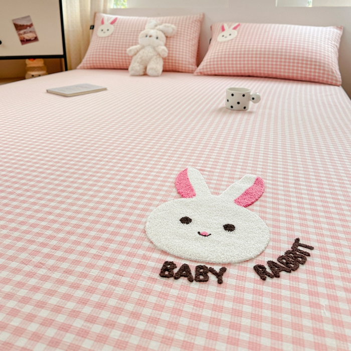 91家纺网 家纺一手货源 找家纺 佳汐蓝家纺 2025新款秋冬水洗棉单床笠单品床笠单件床笠 甜甜兔