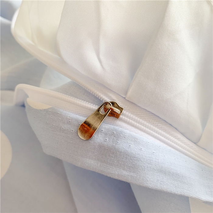 91家纺网 家纺一手货源 找家纺 玉元坊2025新款三丽鸥系列 全棉床单纯棉床裙三四件套  波点玉桂狗【花边款】