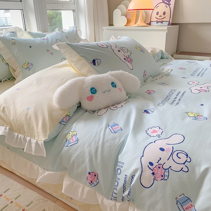 91家纺网 家纺一手货源 找家纺 玉元坊2025新款三丽鸥系列 全棉床单纯棉床裙三四件套  牛奶大耳狗【花边款】