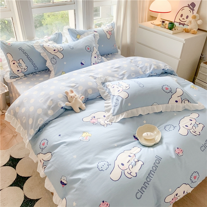 91家纺网 家纺一手货源 找家纺 玉元坊2025新款三丽鸥系列 全棉床单纯棉床裙三四件套  甜品玉桂狗【花边款】