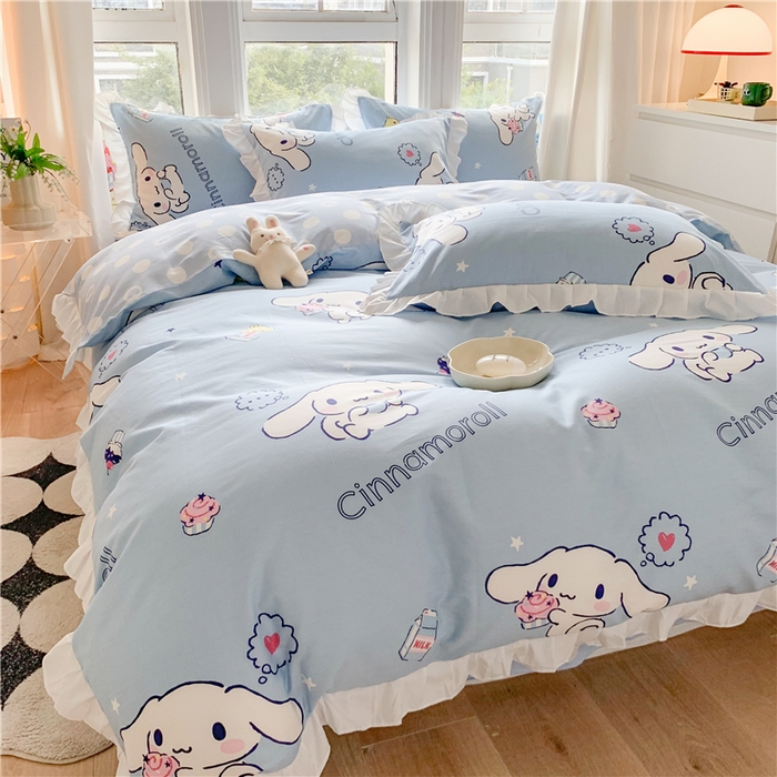 91家纺网 家纺一手货源 找家纺 玉元坊2025新款三丽鸥系列 全棉床单纯棉床裙三四件套  甜品玉桂狗【花边款】