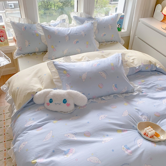 91家纺网 家纺一手货源 找家纺 玉元坊2025新款三丽鸥系列 全棉床单纯棉床裙三四件套  云朵大耳狗【花边款】