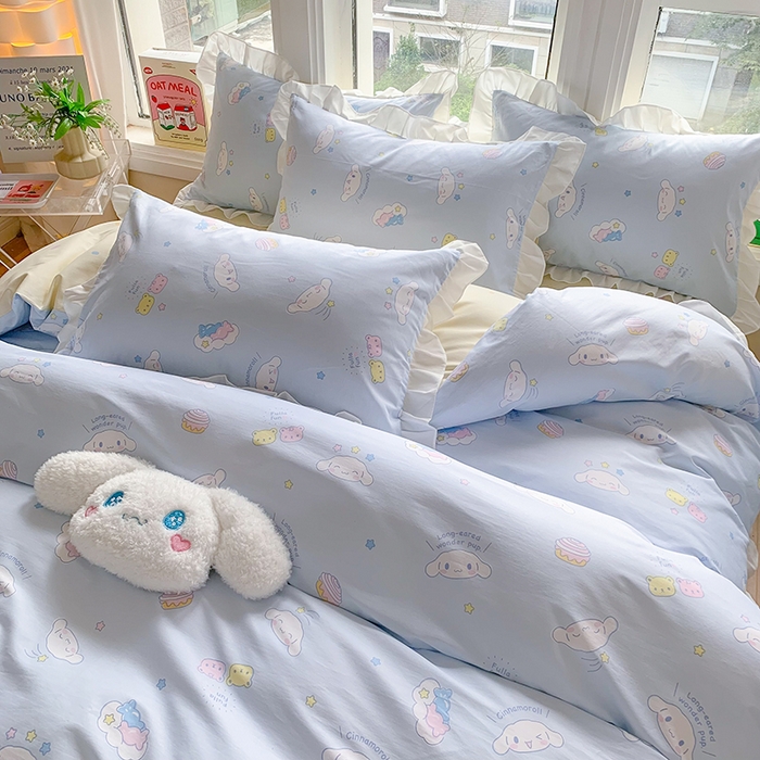 91家纺网 家纺一手货源 找家纺 玉元坊2025新款三丽鸥系列 全棉床单纯棉床裙三四件套  云朵大耳狗【花边款】