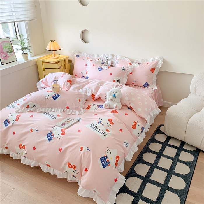 91家纺网 家纺一手货源 找家纺 玉元坊2025新款三丽鸥系列 全棉床单纯棉床裙三四件套  花边-苹果凯蒂