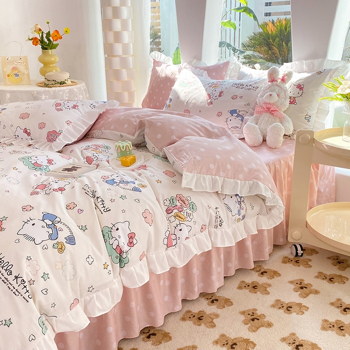 91家纺网 家纺一手货源 找家纺 玉元坊2025新款三丽鸥系列 全棉床单纯棉床裙三四件套  甜心kt 花边款