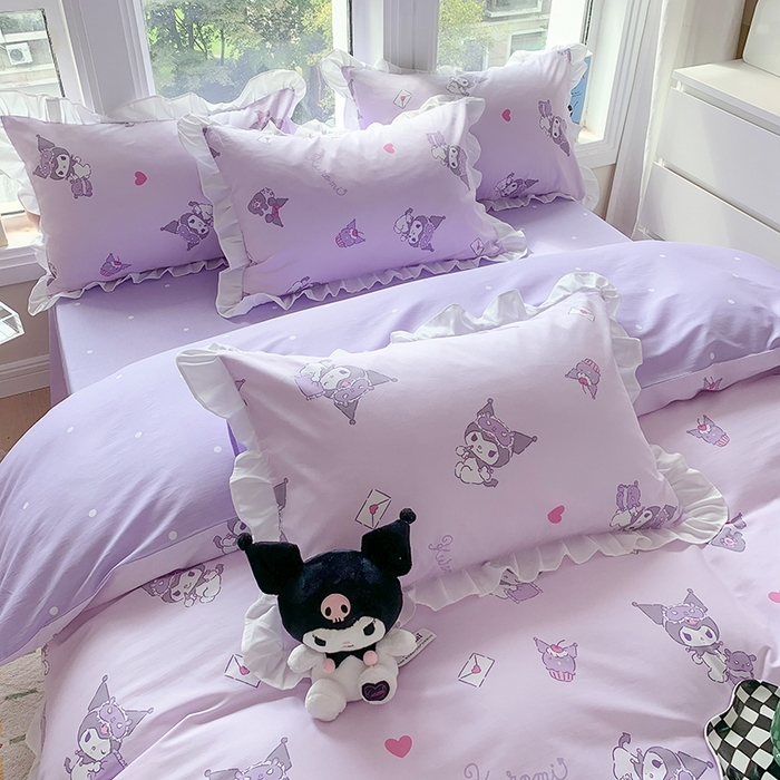 91家纺网 家纺一手货源 找家纺 玉元坊2025新款三丽鸥系列 全棉床单纯棉床裙三四件套  库洛米宝贝【花边款】