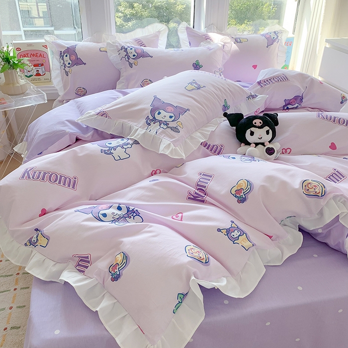 91家纺网 家纺一手货源 找家纺 玉元坊2025新款三丽鸥系列 全棉床单纯棉床裙三四件套  甜甜库洛米【花边款】