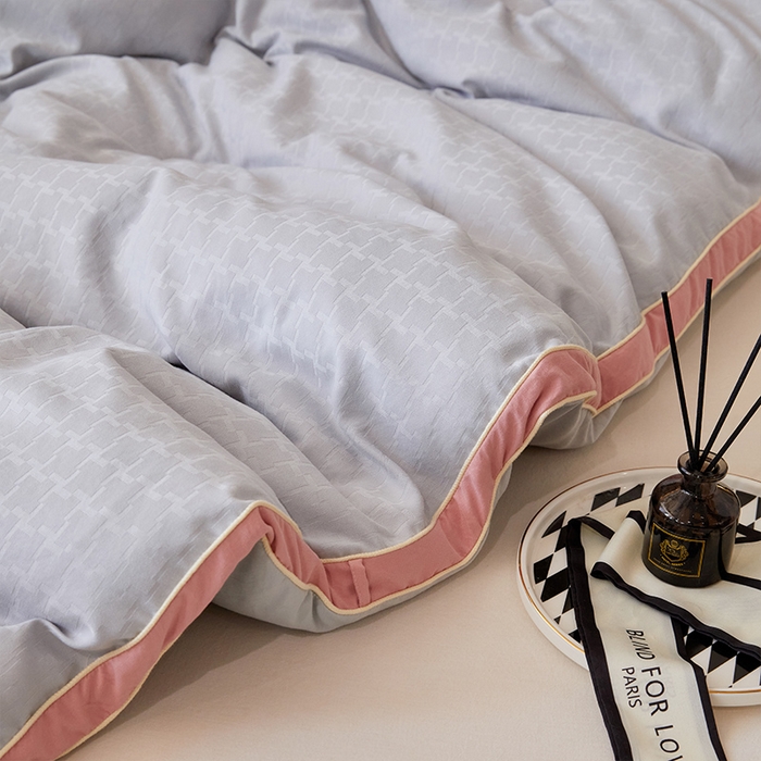 91家纺网 家纺一手货源 找家纺 VIP被业 2025新款提压花立体大豆冬被磨毛春秋被被芯 灰色