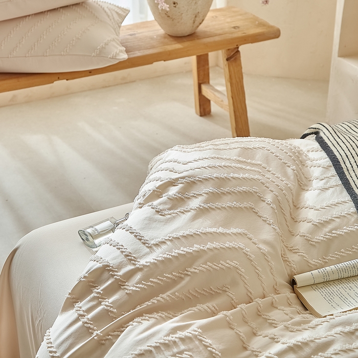 91家纺网 家纺一手货源 找家纺 缘生活 2025新款立体剪花A面剪花面料B面加厚磨毛布料四件套 剪花波浪-卡其