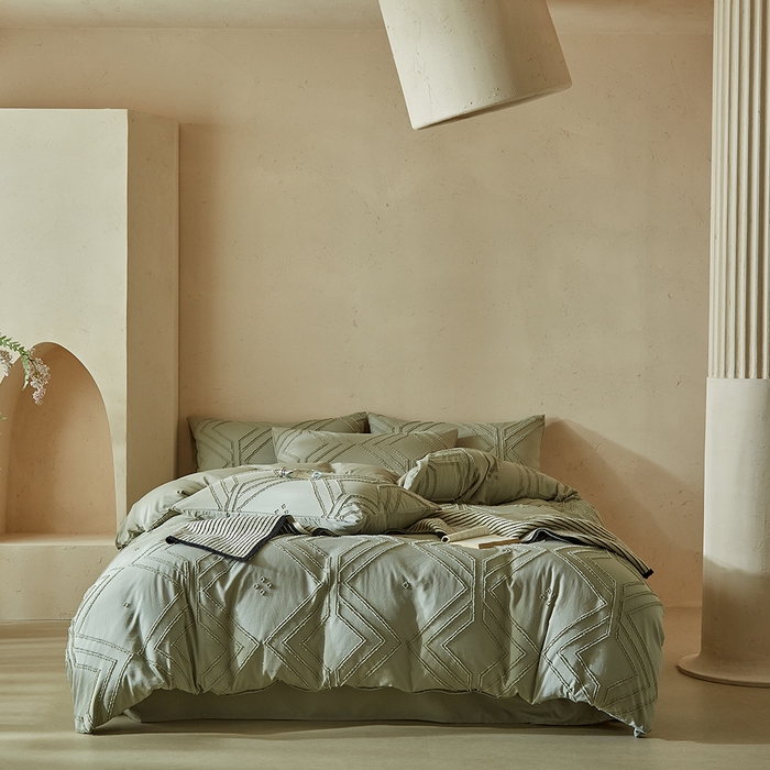 91家纺网 家纺一手货源 找家纺 缘生活 2025新款立体剪花A面剪花面料B面加厚磨毛布料四件套 剪花方格-旧绿