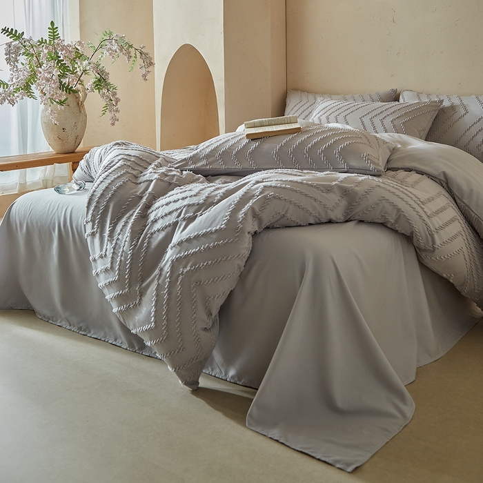 91家纺网 家纺一手货源 找家纺 缘生活 2025新款立体剪花A面剪花面料B面加厚磨毛布料四件套 剪花波浪-浅灰