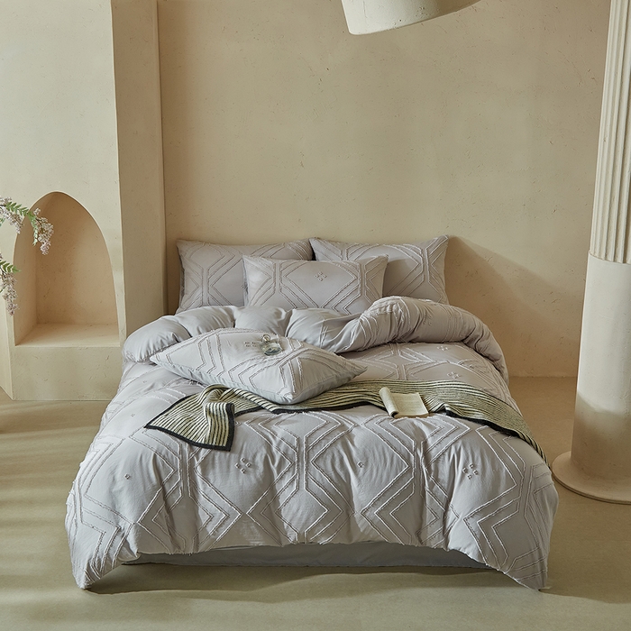 91家纺网 家纺一手货源 找家纺 缘生活 2025新款立体剪花A面剪花面料B面加厚磨毛布料四件套 剪花方格-浅灰