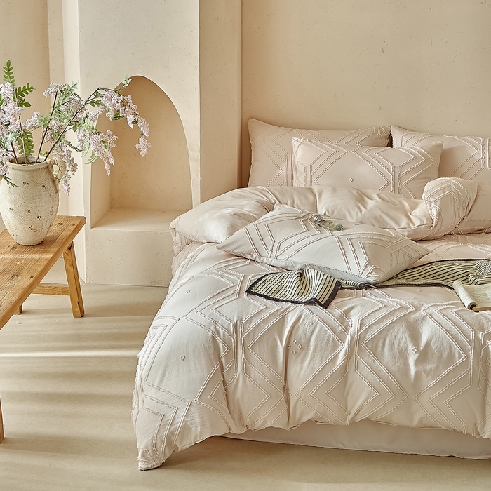 91家纺网 家纺一手货源 找家纺 缘生活 2025新款立体剪花A面剪花面料B面加厚磨毛布料四件套 剪花方格-卡其