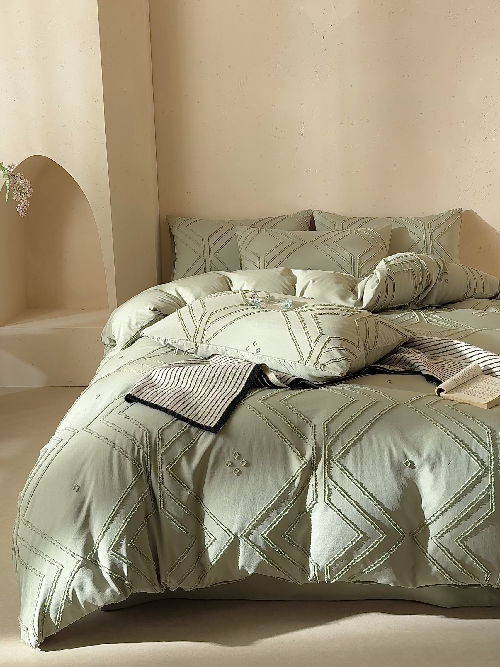 91家纺网 家纺一手货源 找家纺 缘生活 2025新款立体剪花A面剪花面料B面加厚磨毛布料四件套 剪花方格-旧绿