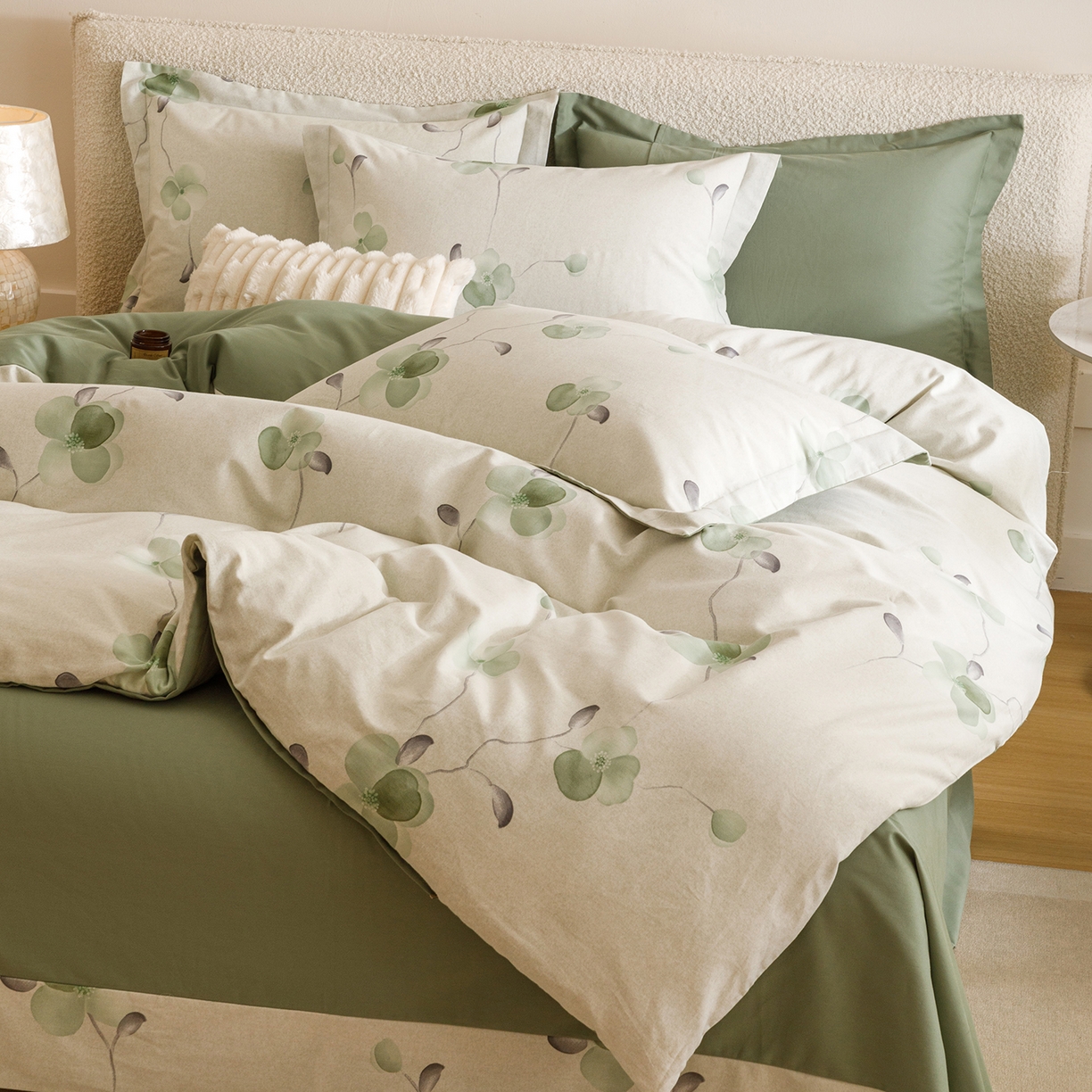 91家纺网 家纺一手货源 找家纺 爱思佳 2025新款加厚全棉纯棉磨毛数码印花四件套 春暖花开-绿