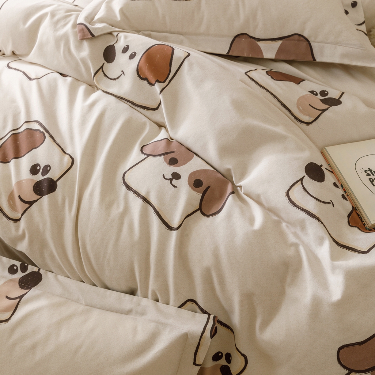 91家纺网 家纺一手货源 找家纺 爱思佳 2025新款加厚全棉纯棉磨毛数码印花四件套 豆包