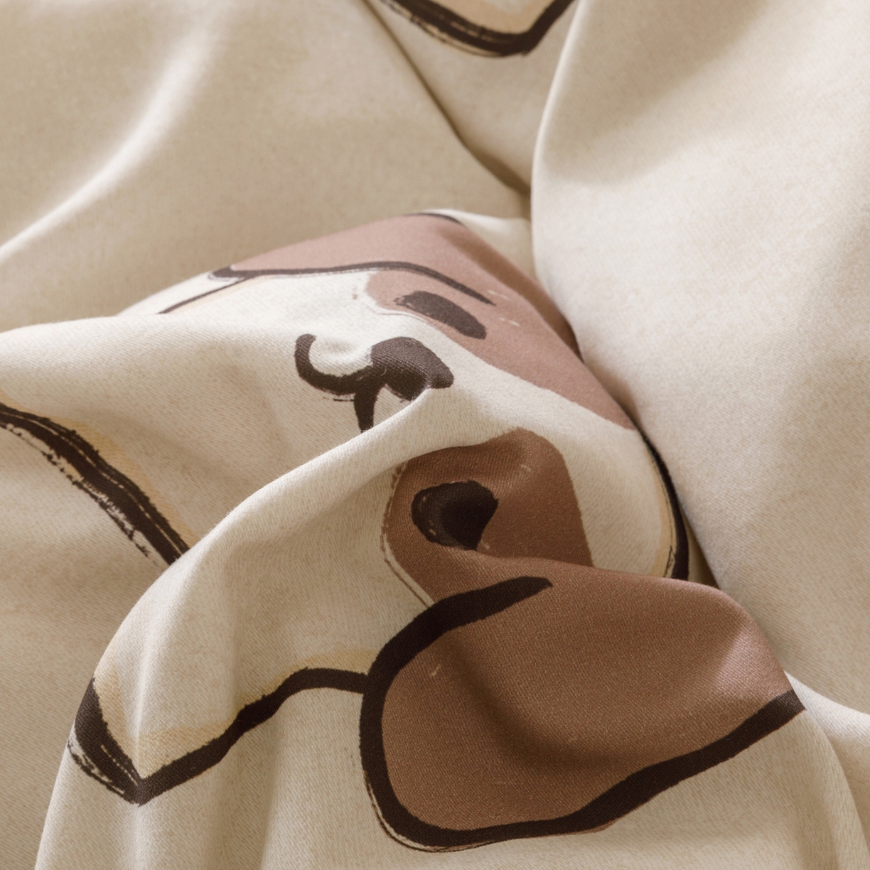 91家纺网 家纺一手货源 找家纺 爱思佳 2025新款加厚全棉纯棉磨毛数码印花四件套 豆包