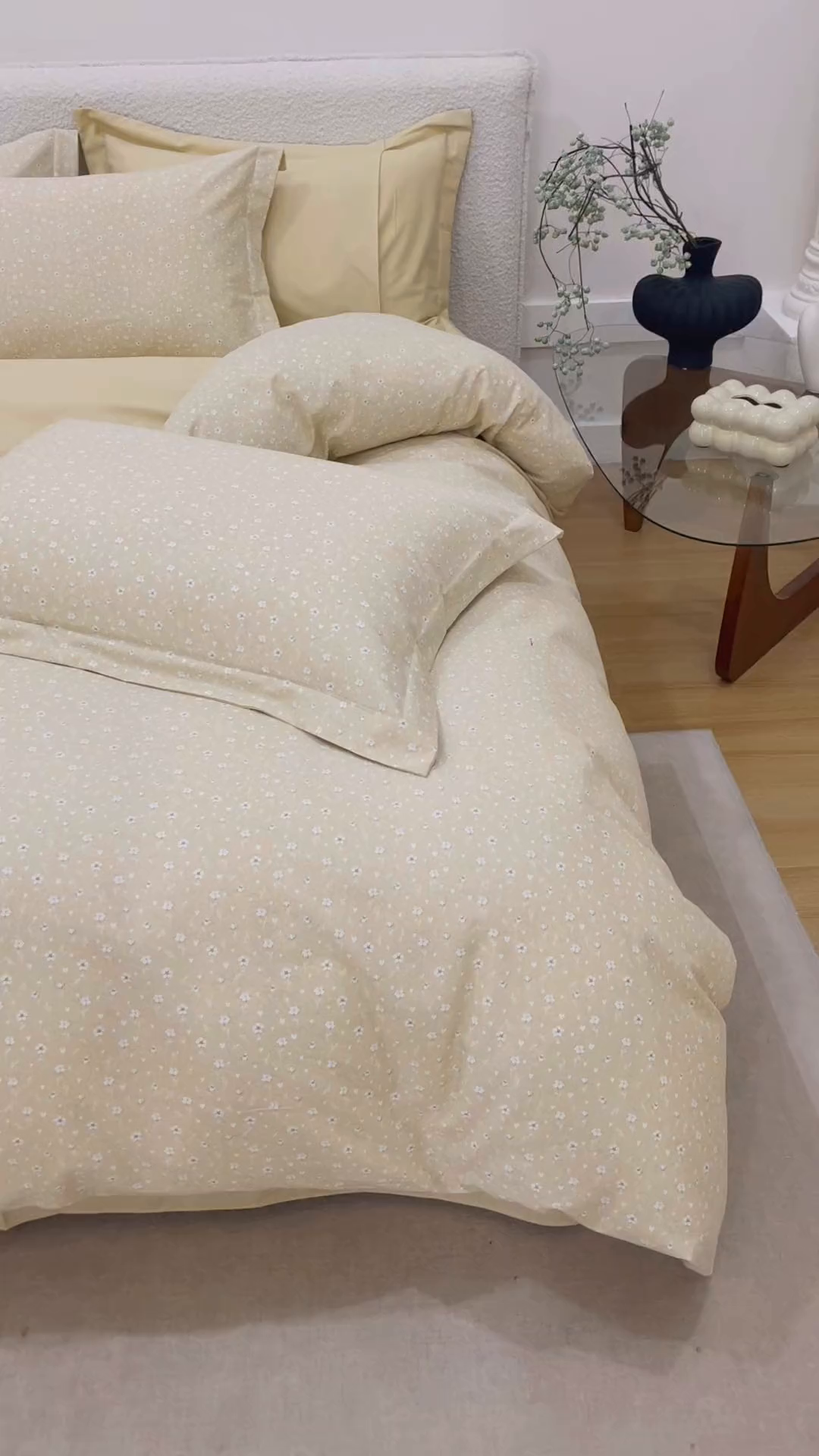 91家纺网 家纺一手货源 找家纺 爱思佳 2025新款加厚全棉纯棉磨毛数码印花四件套 花朵朵