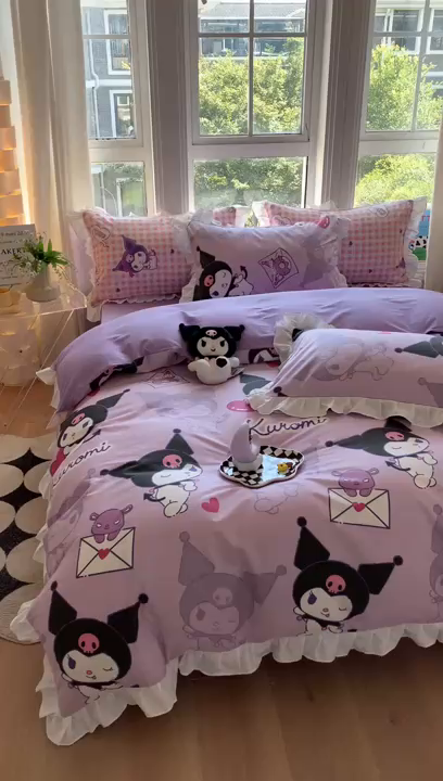 91家纺网 家纺一手货源 找家纺 玉元坊2025新款三丽鸥系列 全棉床单纯棉床裙三四件套  库洛米【花边款】