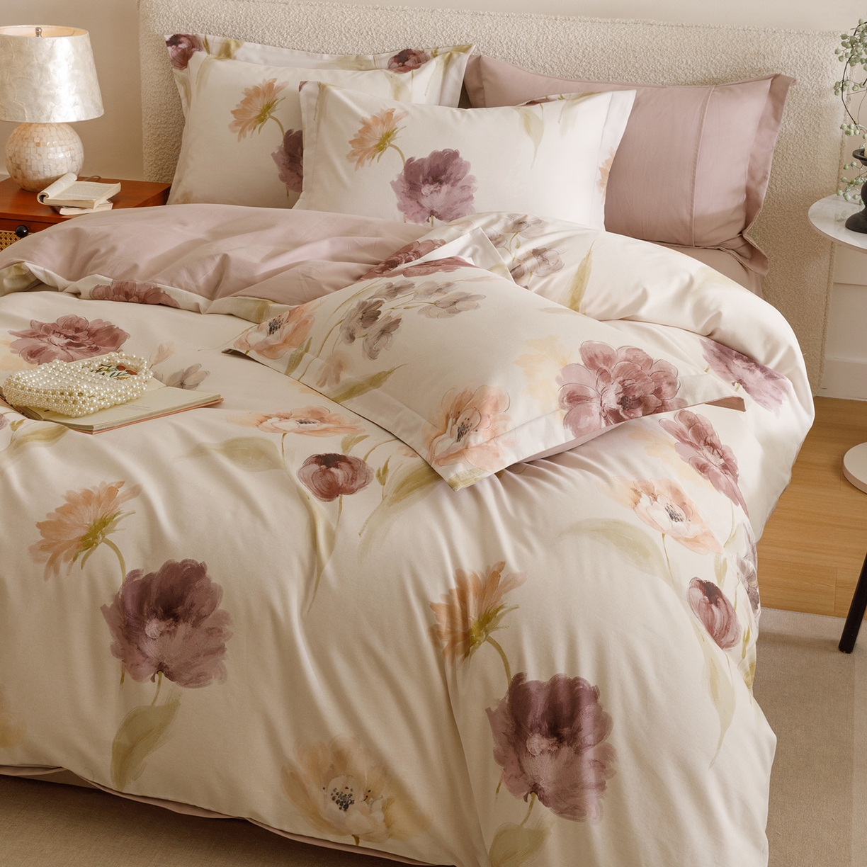 91家纺网 家纺一手货源 找家纺 爱思佳 2025新款加厚全棉纯棉磨毛数码印花四件套 惊鸿