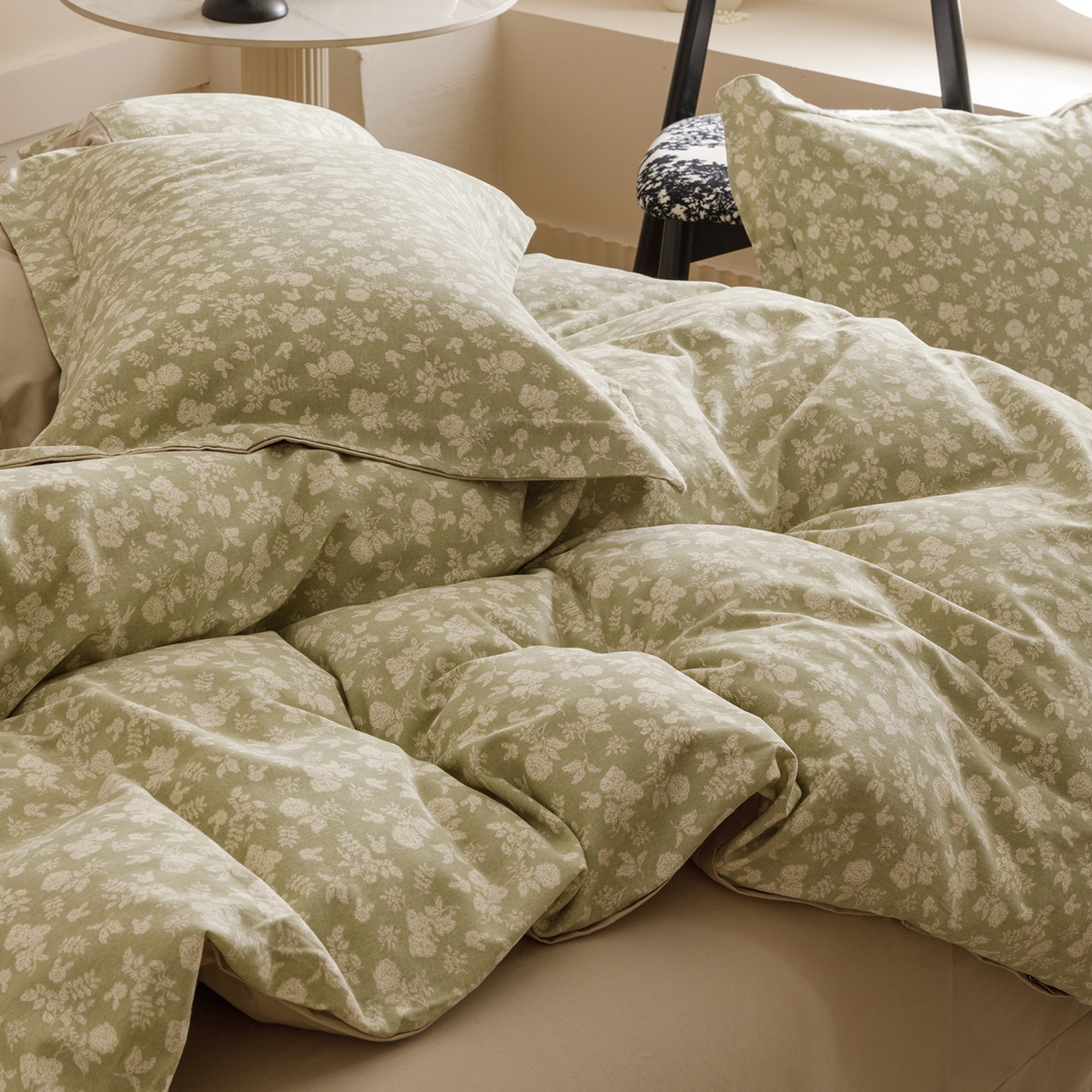 91家纺网 家纺一手货源 找家纺 爱思佳 2025新款加厚全棉纯棉磨毛数码印花四件套 暖阳-绿