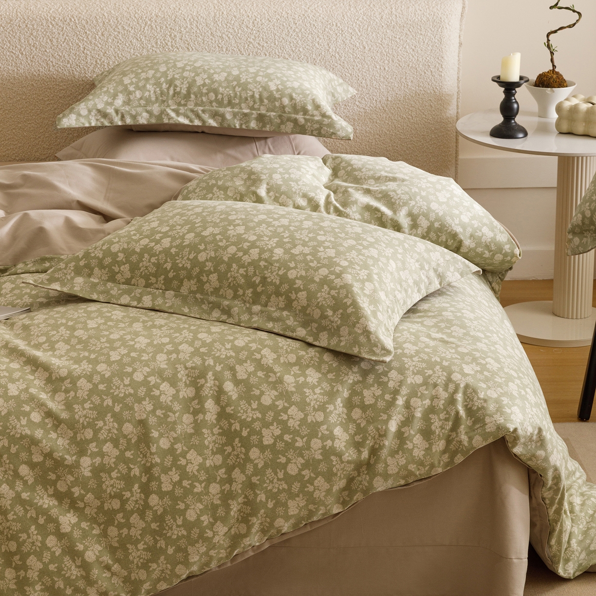 91家纺网 家纺一手货源 找家纺 爱思佳 2025新款加厚全棉纯棉磨毛数码印花四件套 暖阳-绿